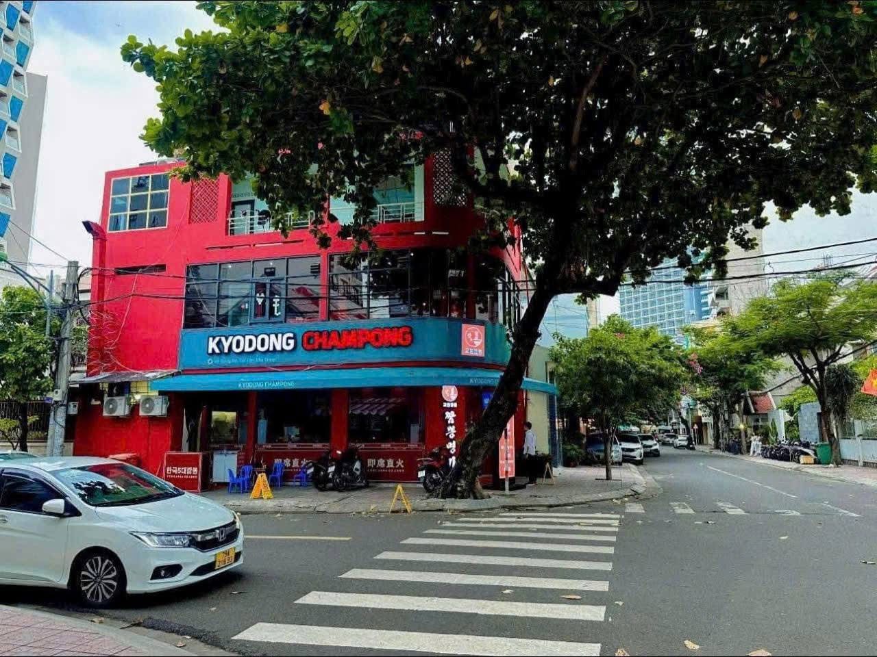 Bán nhà phố căn góc đường Đống Đa, Ngô Thời Nhiệm Nha Trang