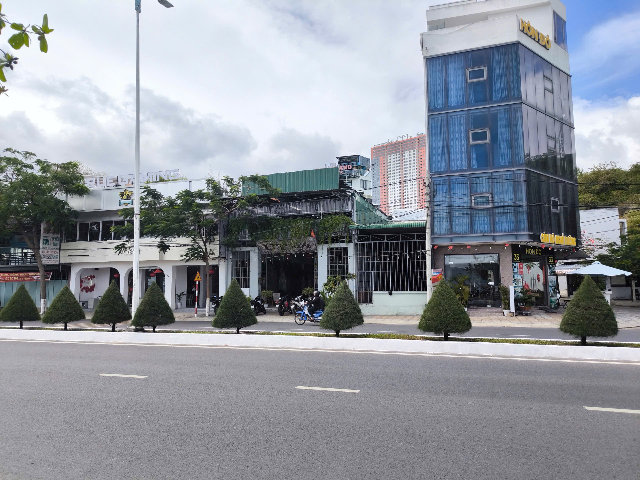 Bán Đất TDC Hòn Đỏ Mặt Tiền Phạm Văn Đồng, Nha Trang