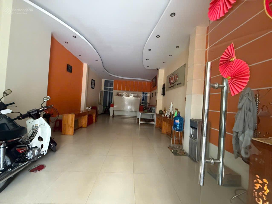 Bán nhà 5 tầng mặt đường Hồng Lĩnh, khu ô bàn cờ tp Nha Trang