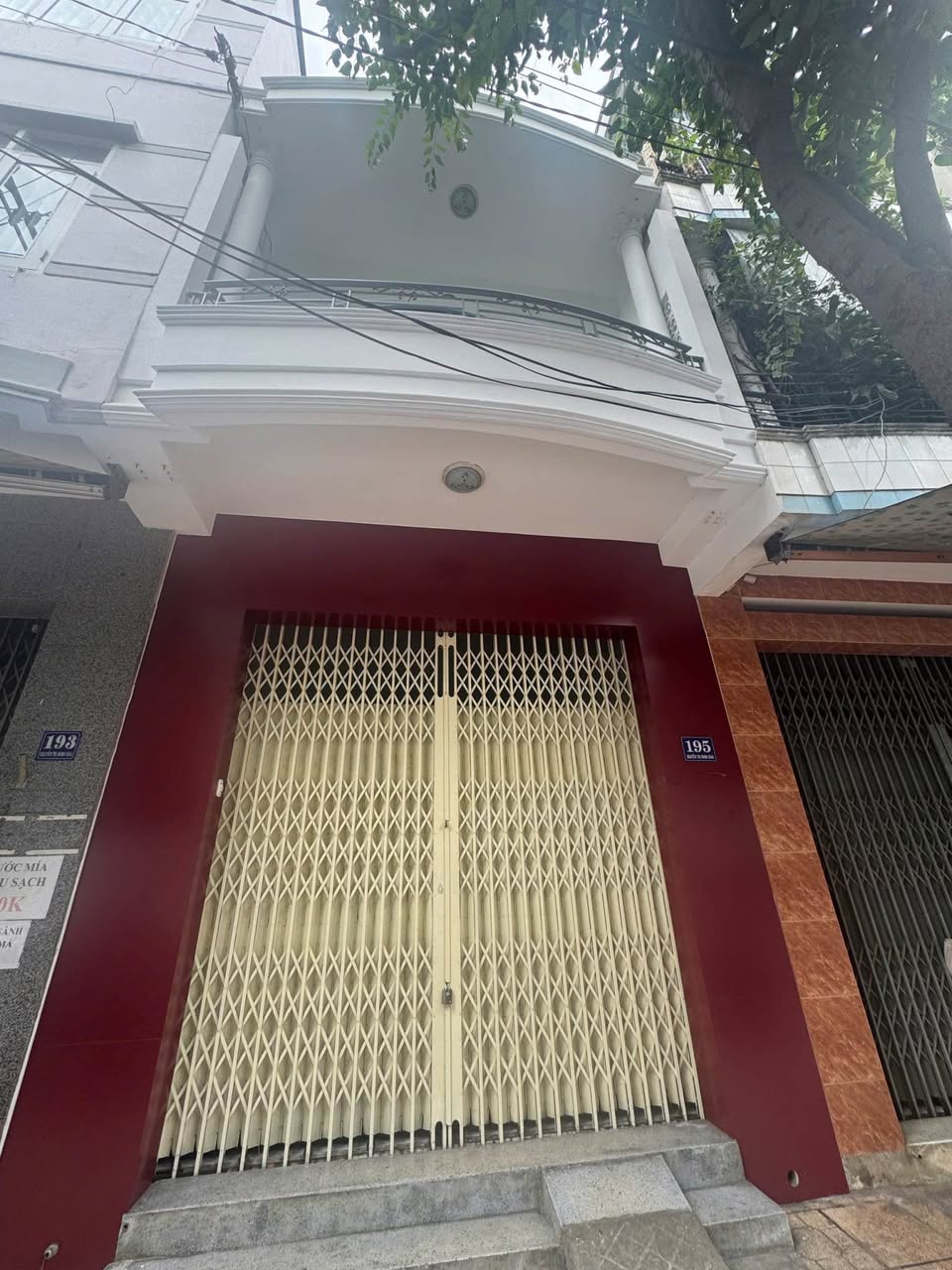 Bán Nhà Phố Mặt Tiền Nguyễn Thị Minh Khai, Nha Trang