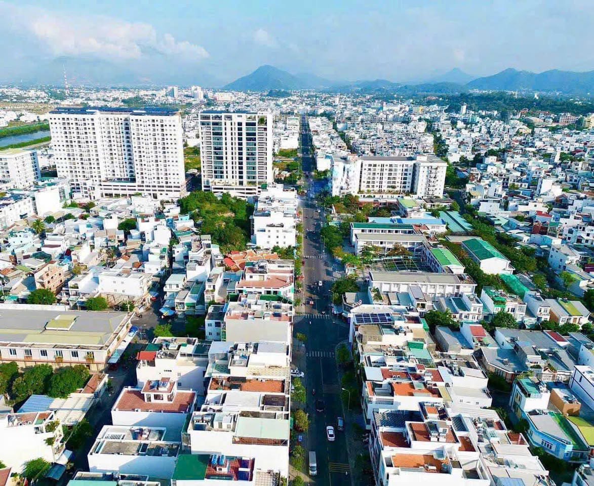 Cần bán Lô đất ngang 8m MT Phùng Thế Tài( A6 cũ), Phước Hải, Nha Trang