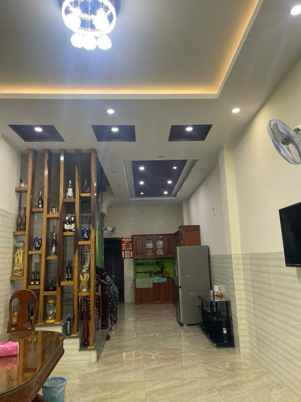 Bán nhà mặt tiền 3 tầng đường Tân Trào - Vĩnh Nguyên gần biển