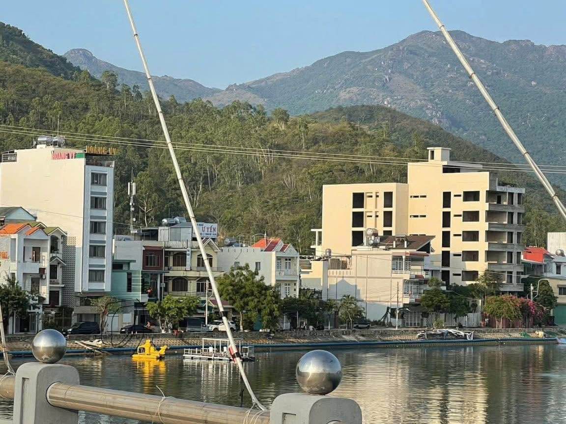 Bán lô đất View Sông và Biển- TĐC Hòn Rớ, mặt đường Lê Văn Hưu, Nha Trang