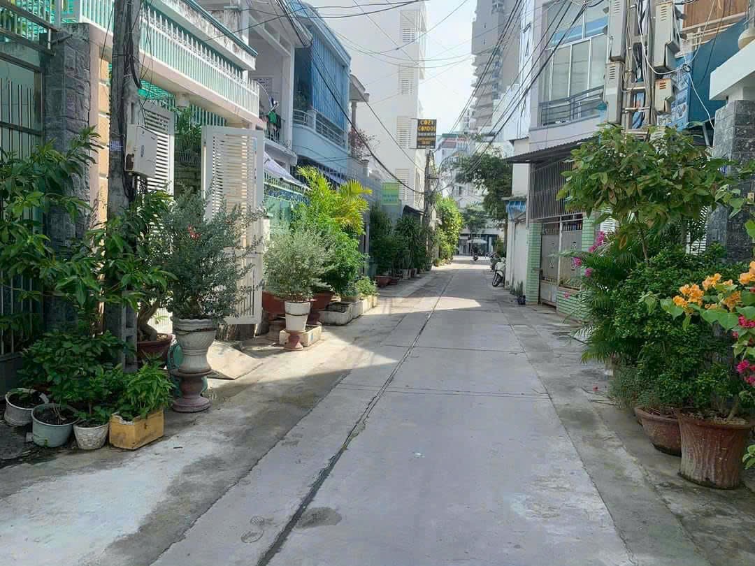 Bán nhà 3 tầng Đường Tuệ Tĩnh, P. Lộc Thọ, Tp Nha Trang