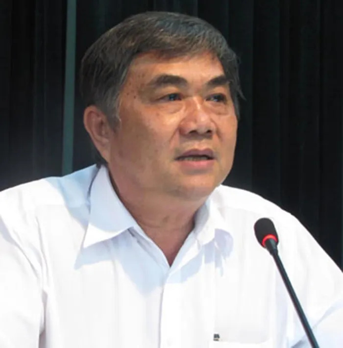 Ông Nguyễn Chí Hiến khi còn làm phó chủ tịch thường trực UBND tỉnh Phú Yên.