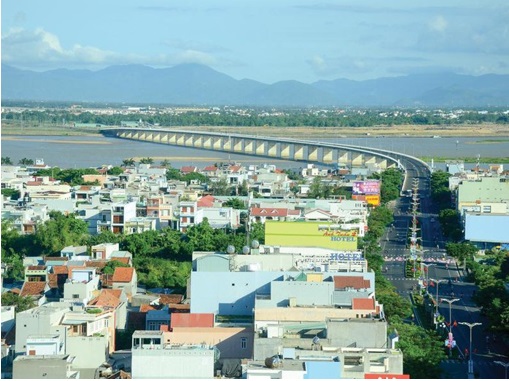 Cầu Hùng Vương, gạch nối quan trọng từ Vũng Rô đến TP. Tuy Hòa.
